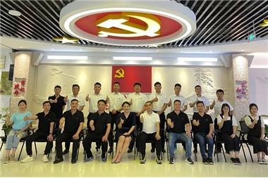 Joborn  Machinery organizes business etiquette training