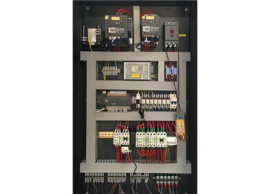 Using imported and domestic famous brand electrical components 